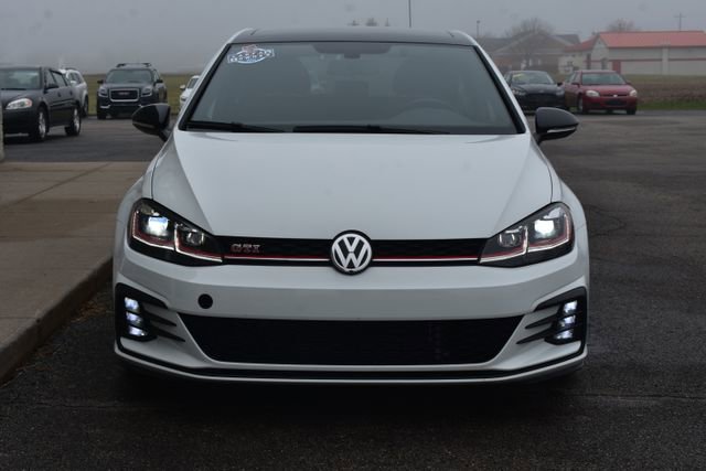 Used 2018 Volkswagen GTI SE w/ SE Leather Package FWD image 11