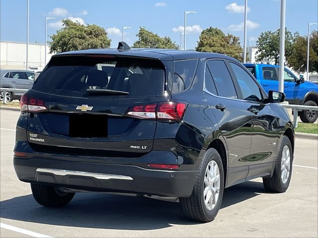 Used 2023 Chevrolet Equinox LT AWD/4WD image 4