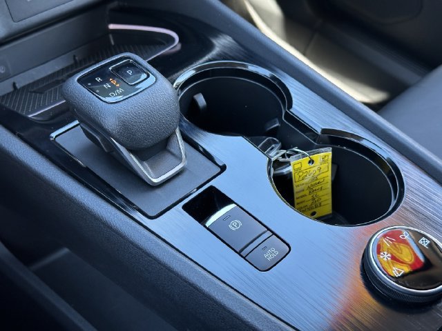 Certified 2025 Nissan Rogue SL AWD/4WD image 33