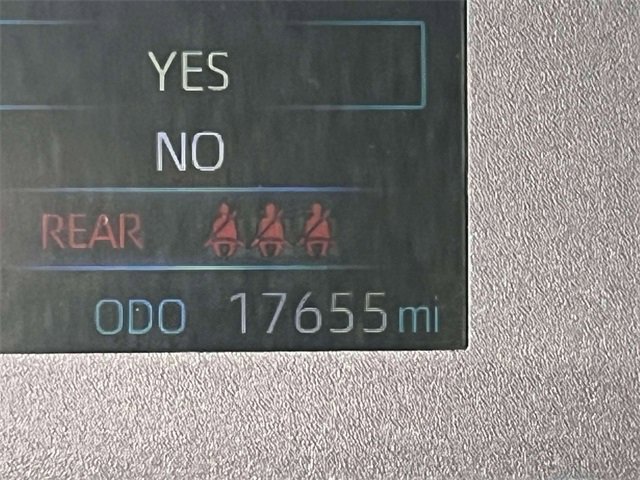 Used 2024 Toyota Corolla SE image 28