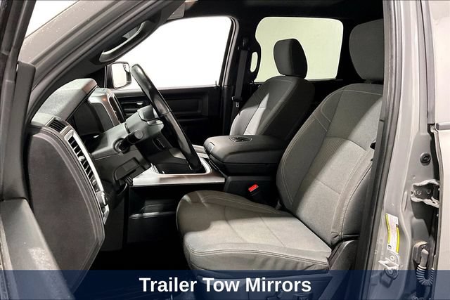 Used 2022 RAM 1500 Express w/ Ceramic Grey Express Package AWD/4WD image 30