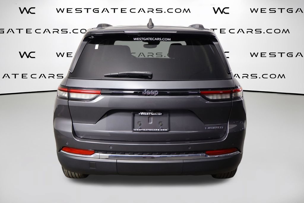 Used 2023 Jeep Grand Cherokee Limited RWD image 4