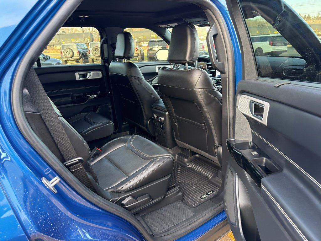 Used 2022 Ford Explorer ST w/ Equipment Group 401A image 28