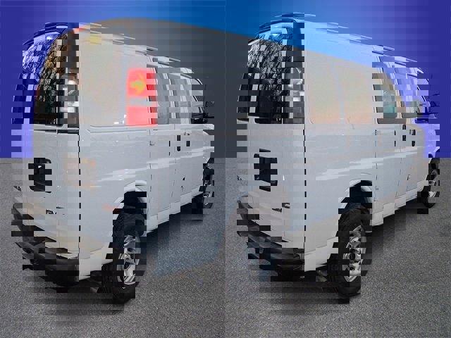 New 2024 GMC Savana 2500 w/ Driver Convenience Package image 3