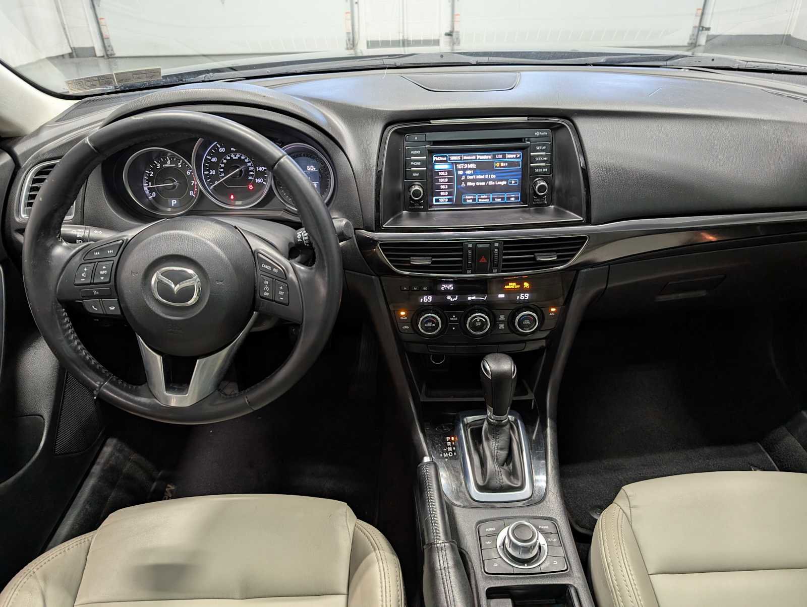 Used 2015 MAZDA MAZDA6 Touring image 17