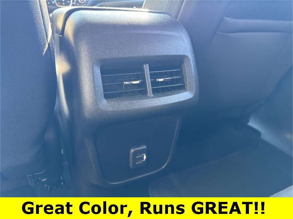 Used 2021 Chevrolet Equinox LT image 22