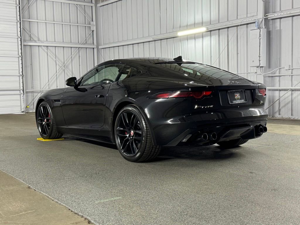 Used 2020 Jaguar F-TYPE R AWD/4WD image 13