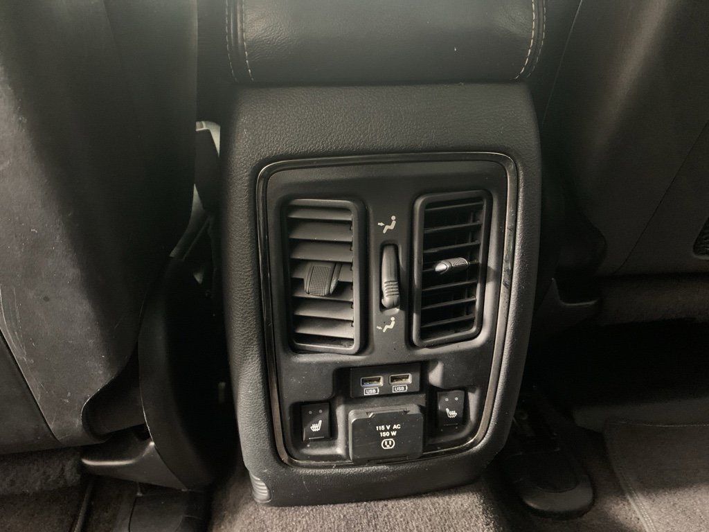 Used 2018 Dodge Durango SRT w/ SRT Interior Appearance Group image 34