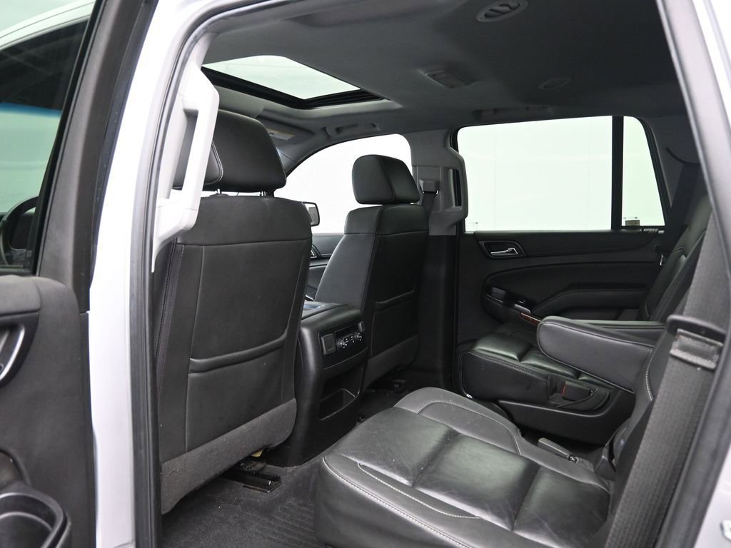 Used 2020 Chevrolet Tahoe Premier w/ 6.2L Performance Package image 30