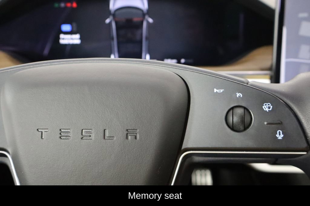 Used 2023 Tesla Model S Standard Range image 10