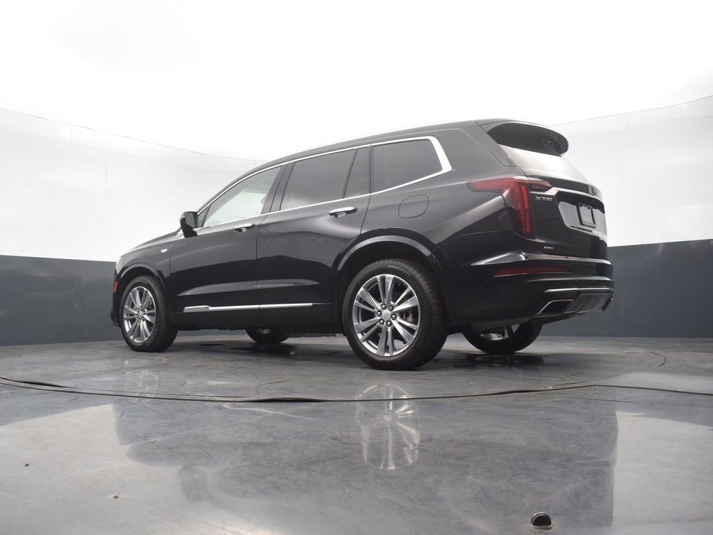 Certified 2023 Cadillac XT6 Premium Luxury w/ LPO, Floor Liner Package image 51
