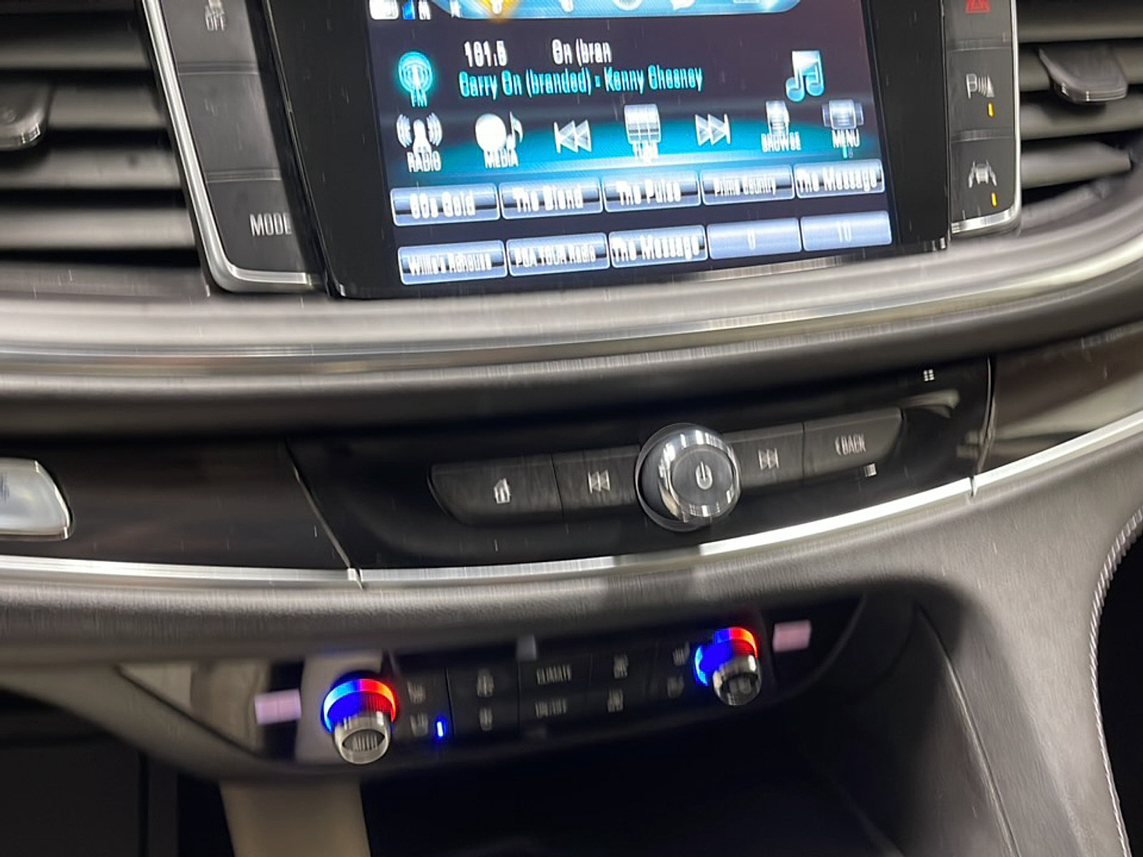 Used 2019 Buick Enclave Premium w/ Trailering Package, 5000 lbs. FWD image 10