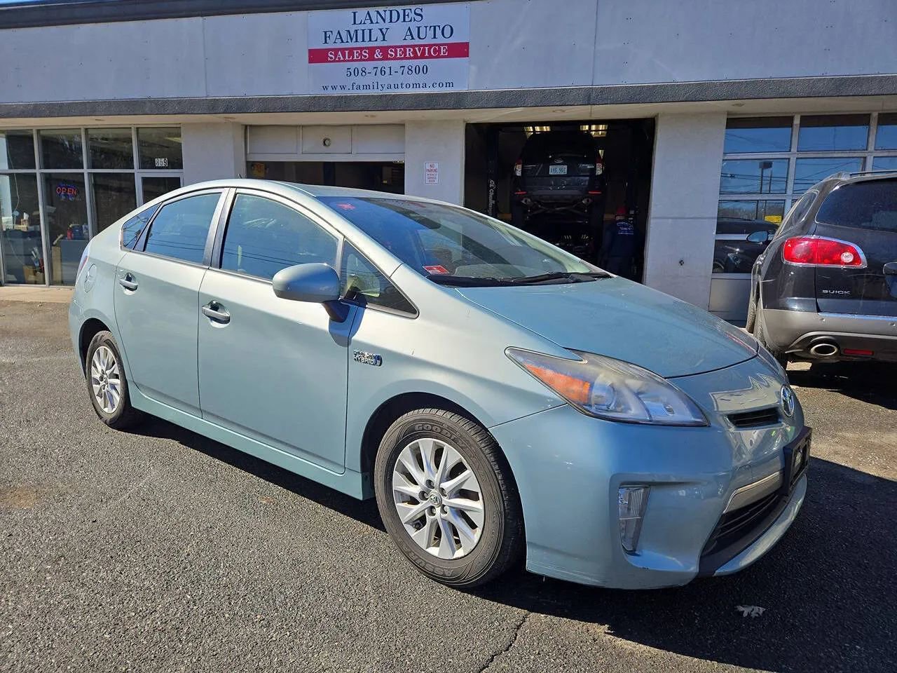 Used 2012 Toyota Prius Prime Advanced image 12