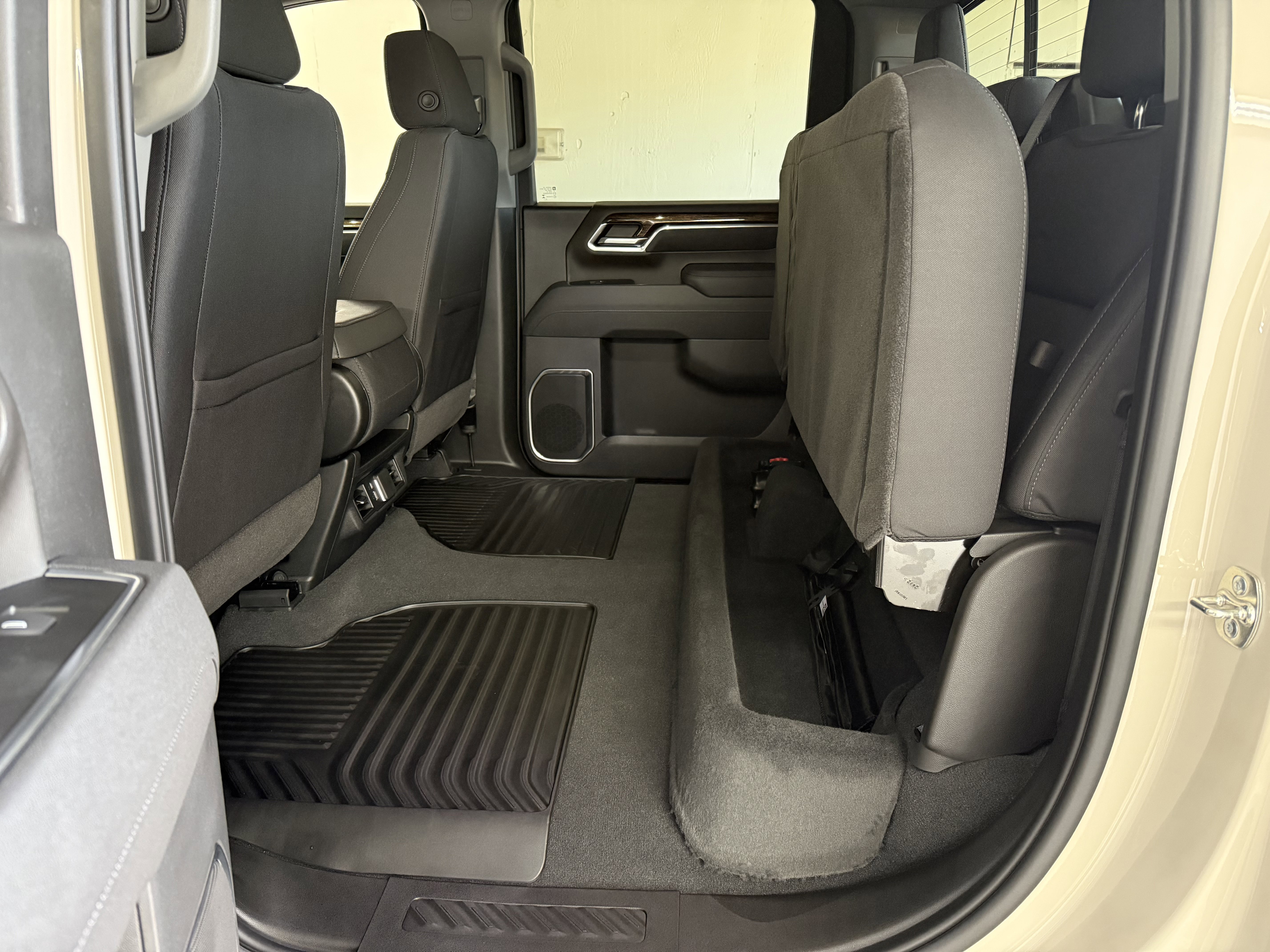 New 2026 GMC Sierra 3500 SLE image 50