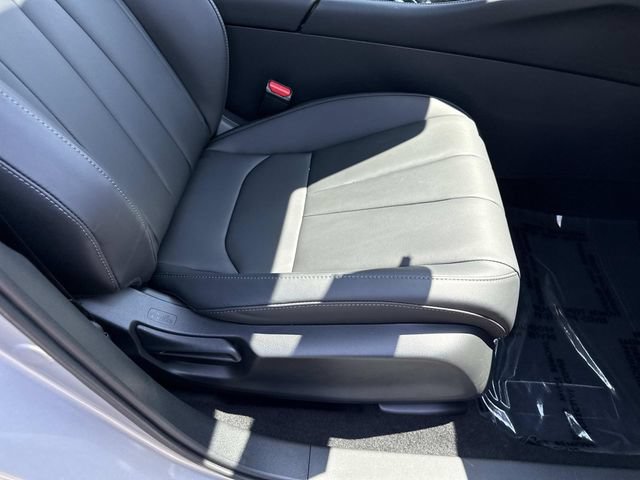 Used 2025 Acura ADX AWD image 10