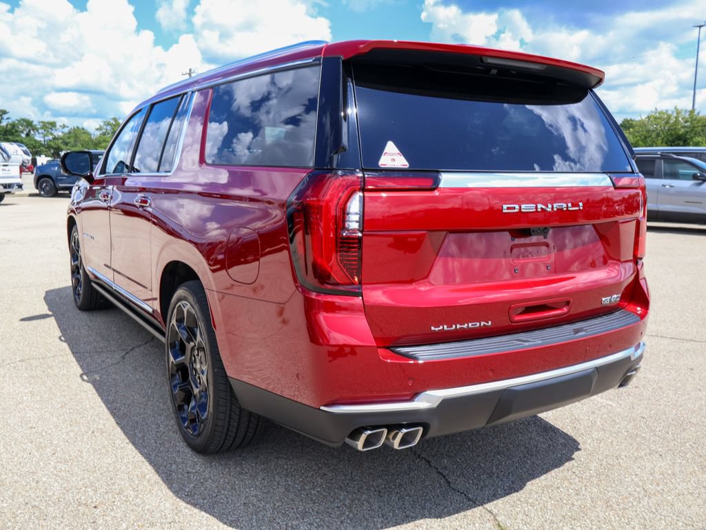 New 2026 GMC Yukon XL Denali w/ Denali Reserve Package AWD/4WD image 37