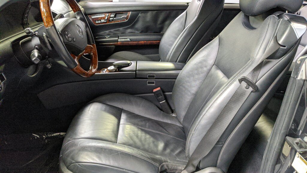 Used 2011 Mercedes-Benz CL 550 4MATIC image 31
