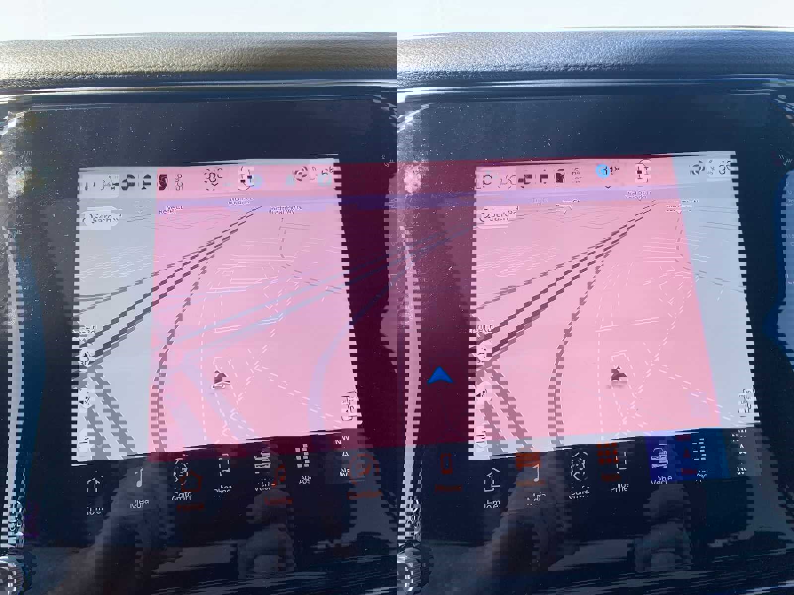 New 2025 Jeep Wagoneer Series II w/ Convenience Group I image 13