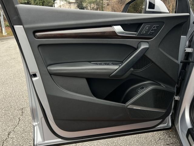 Used 2019 Audi Q5 Prestige w/ Prestige Package image 10