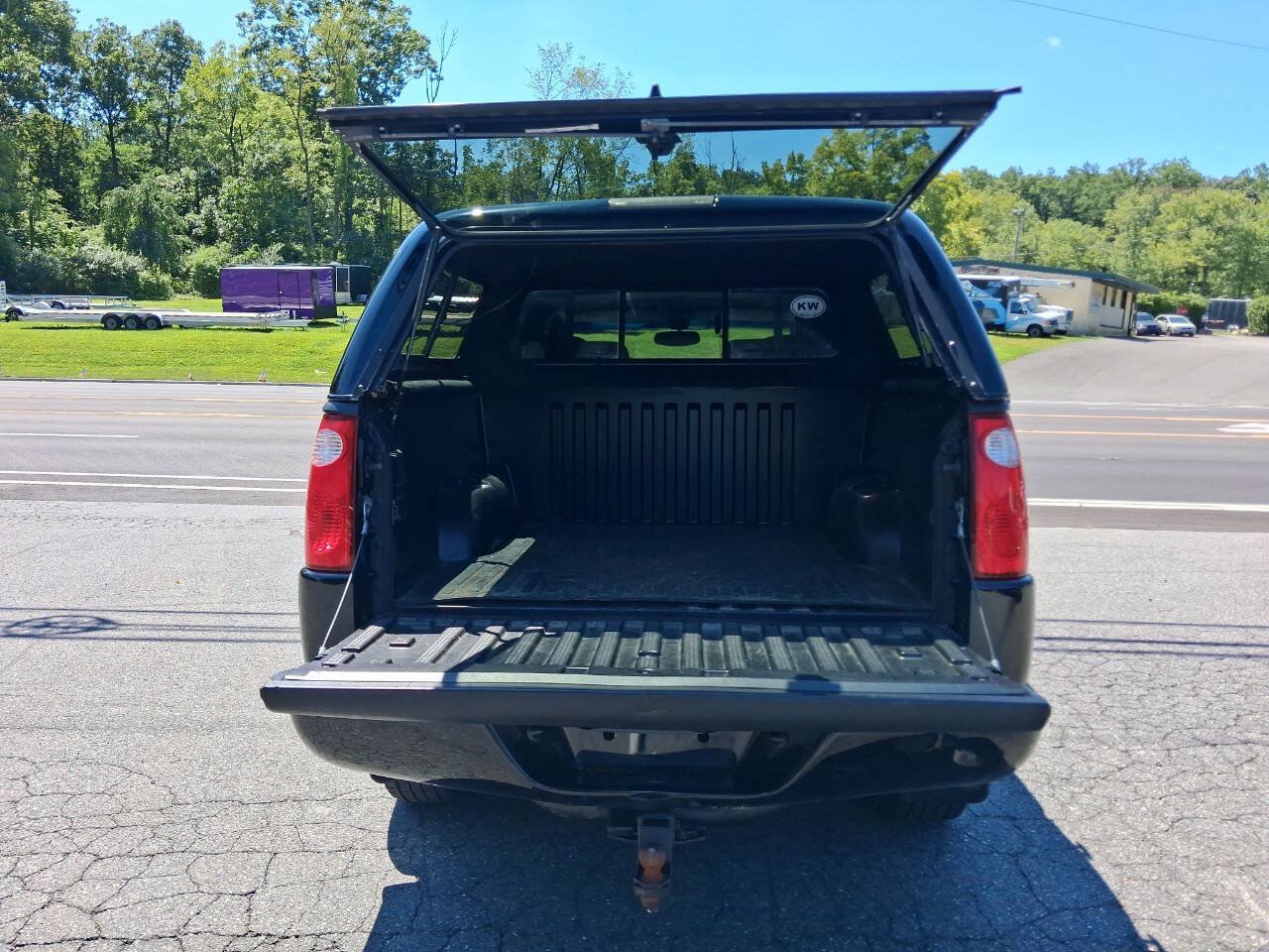 Used 2005 Ford Explorer Sport Trac Adrenalin AWD/4WD image 19