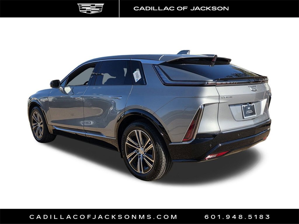 New 2026 Cadillac Lyriq Luxury video 3