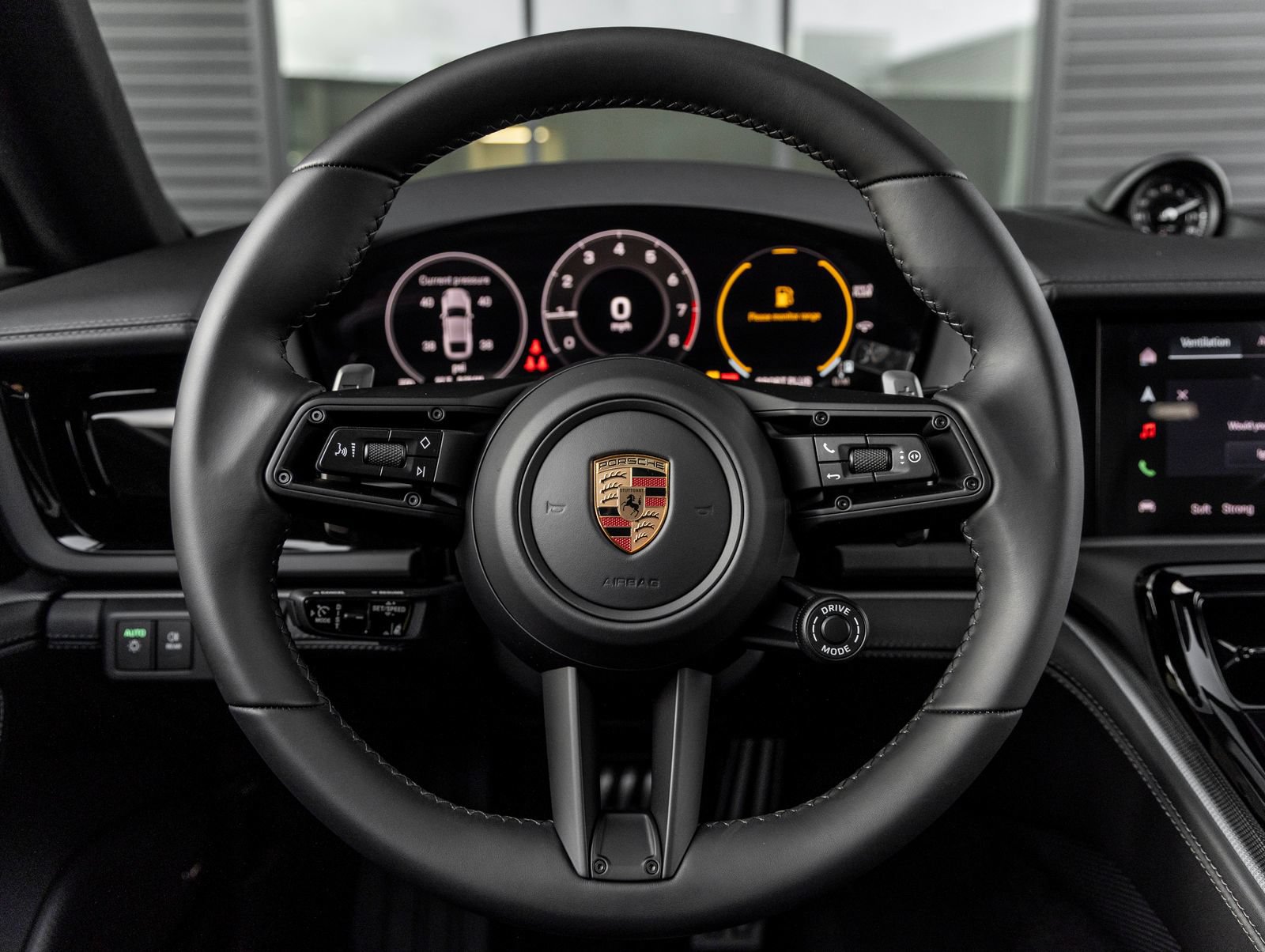 New 2026 Porsche Panamera 4 AWD/4WD image 27