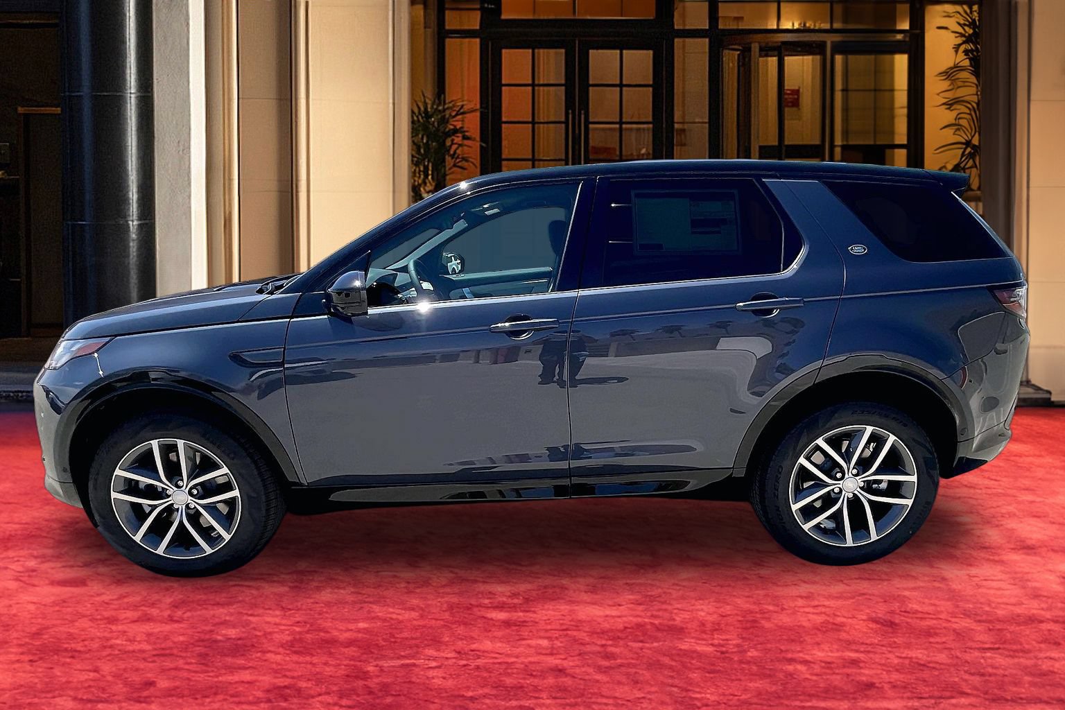 New 2026 Land Rover Discovery Sport Landmark AWD/4WD image 2