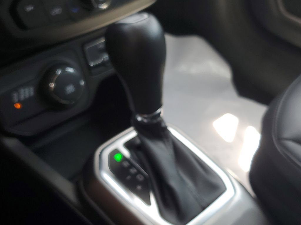 Certified 2022 Jeep Renegade Limited AWD/4WD image 32