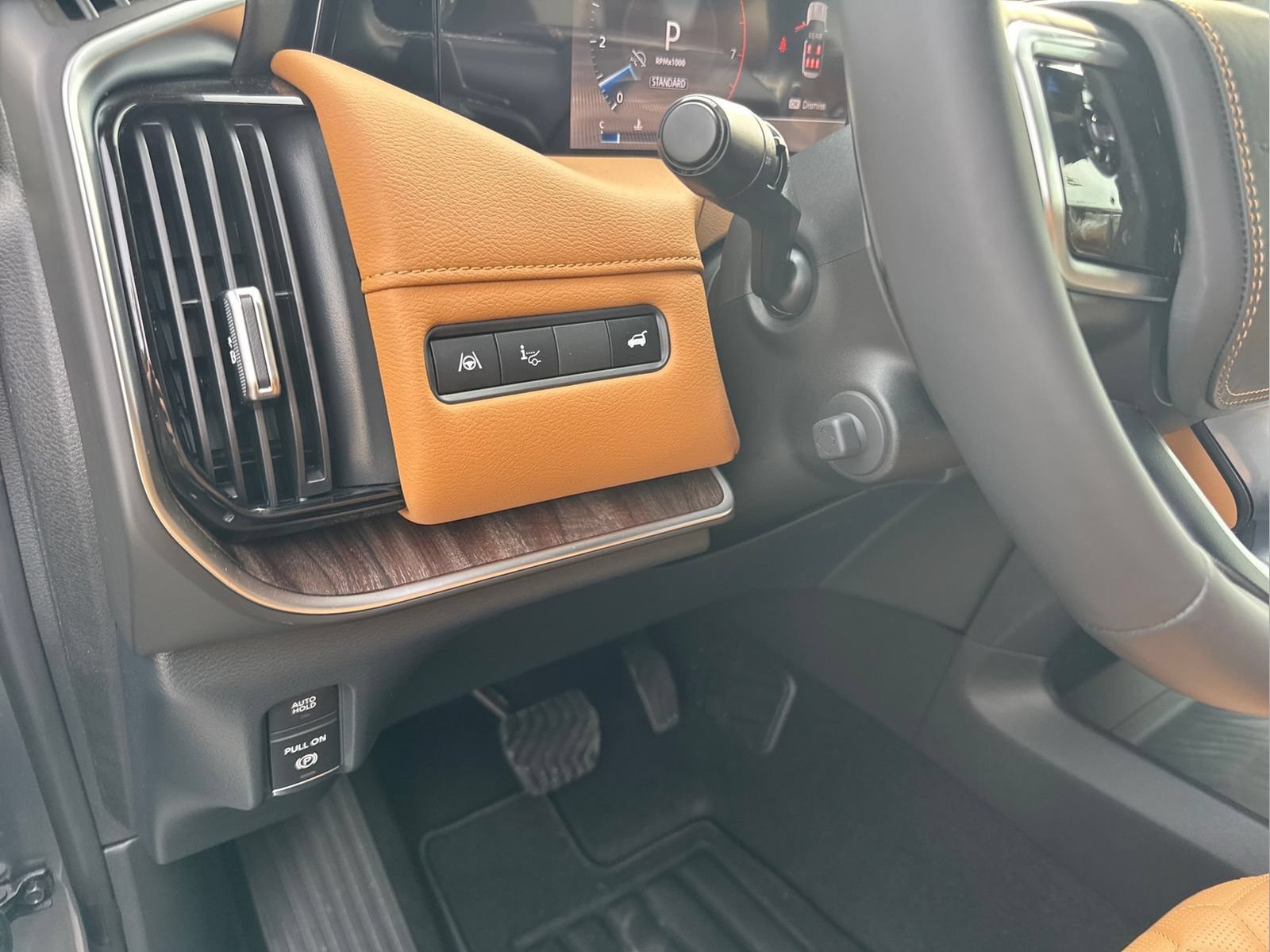 New 2026 Nissan Armada Platinum Reserve AWD/4WD image 13