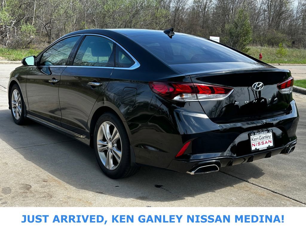 Used 2019 Hyundai Sonata Sport FWD image 5