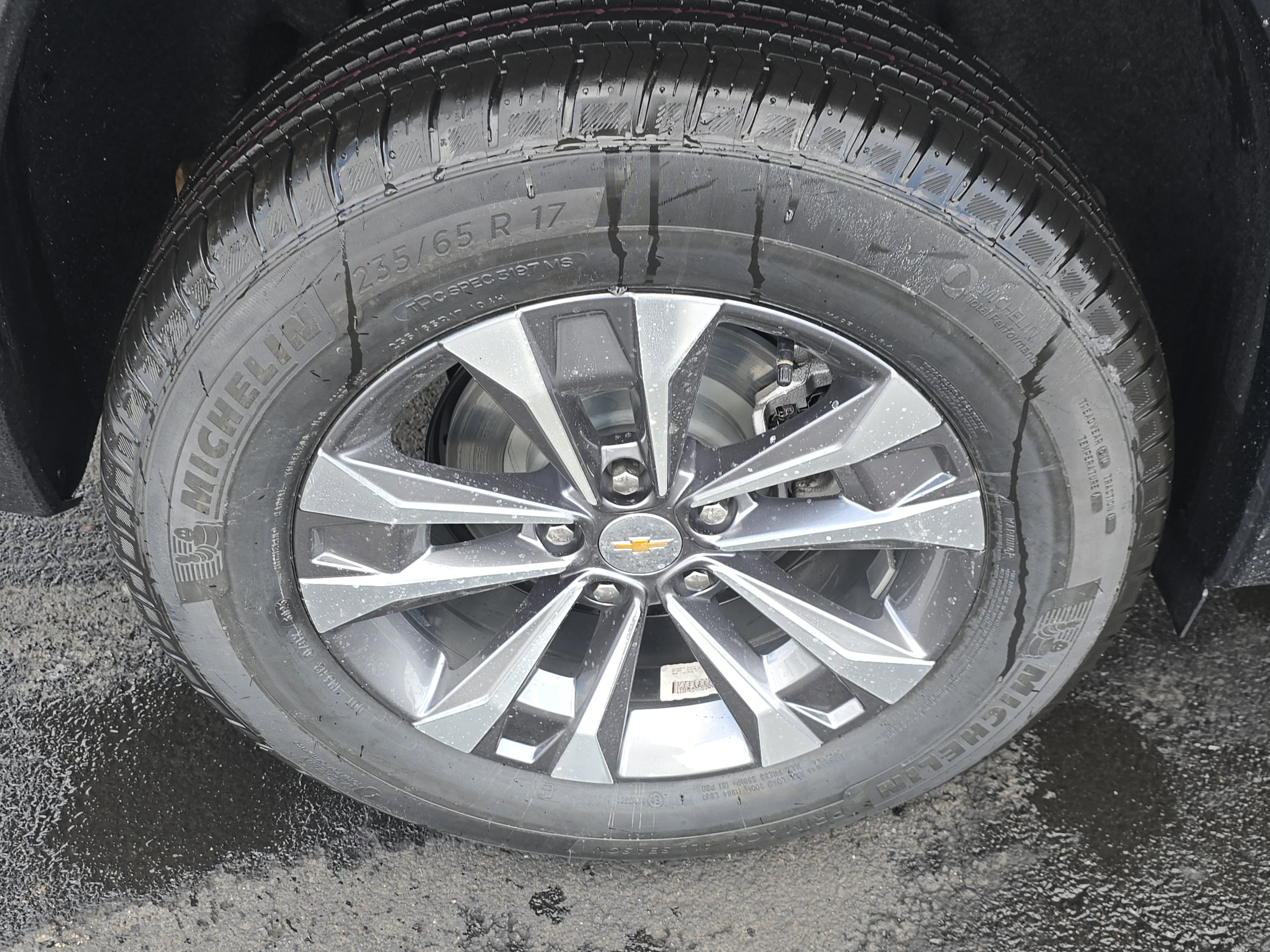 New 2026 Chevrolet Equinox LT image 9