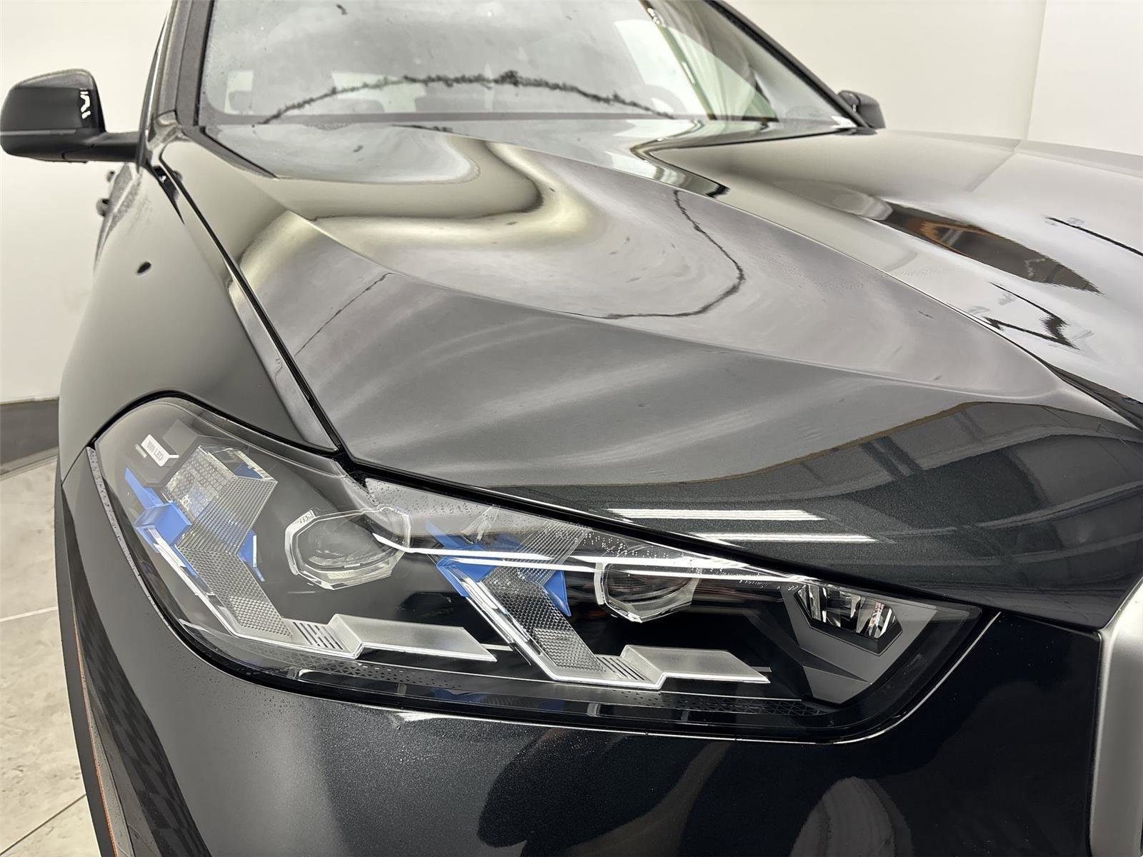 New 2026 BMW X5 xDrive40i w/ Climate Comfort Package image 18