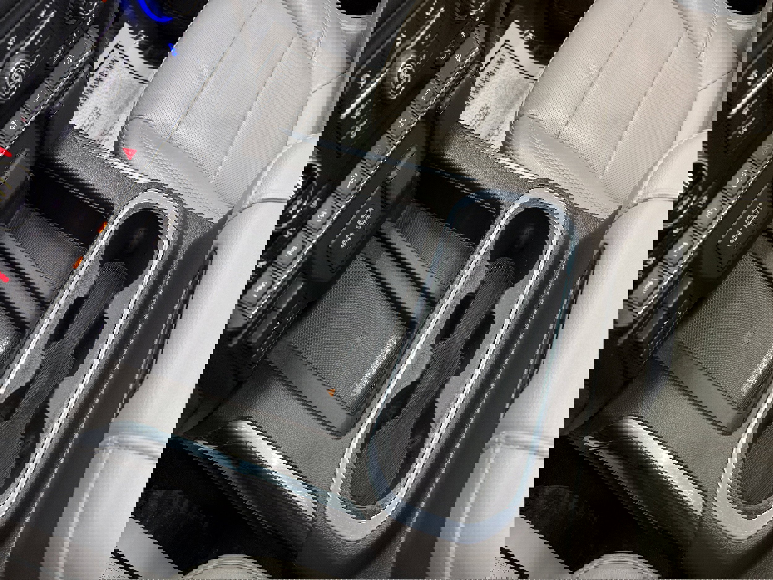 Used 2020 Chevrolet Silverado 1500 LTZ w/ LTZ Premium Package image 23