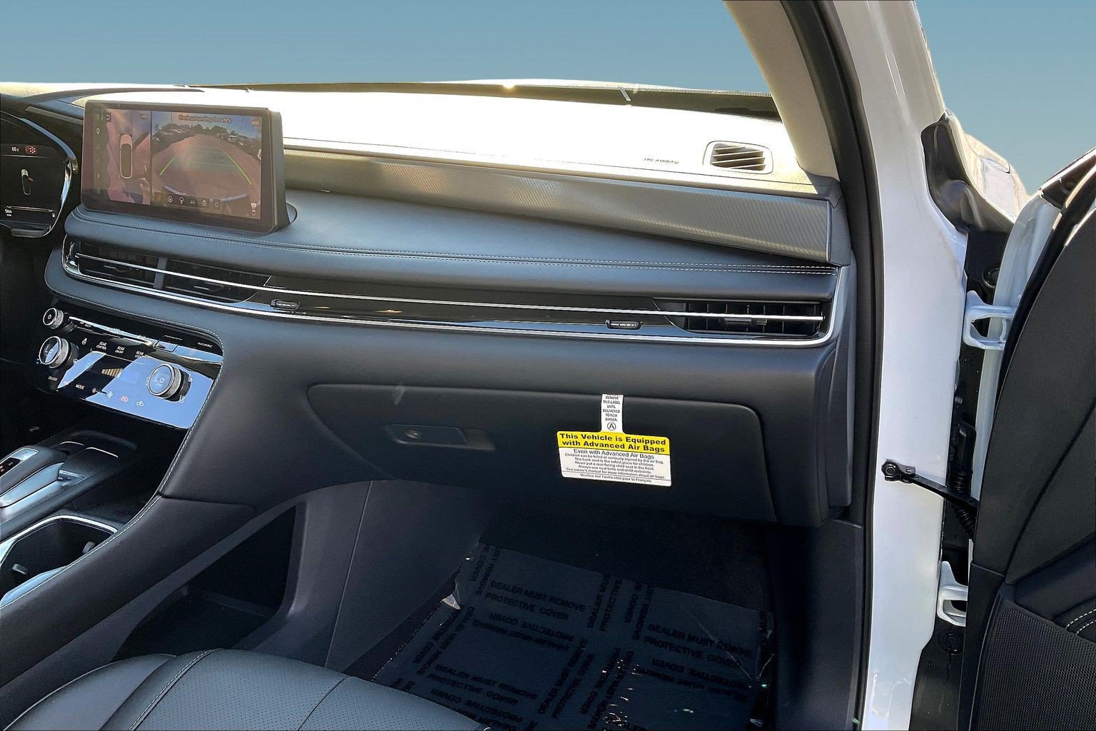 Certified 2027 INFINITI QX60 Luxe w/ Cargo Package AWD/4WD image 25