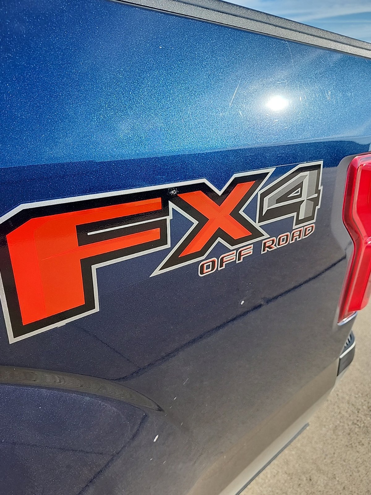 Used 2019 Ford F150 Lariat AWD/4WD image 24