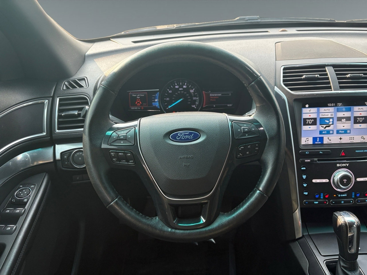 Used 2017 Ford Explorer Limited image 13