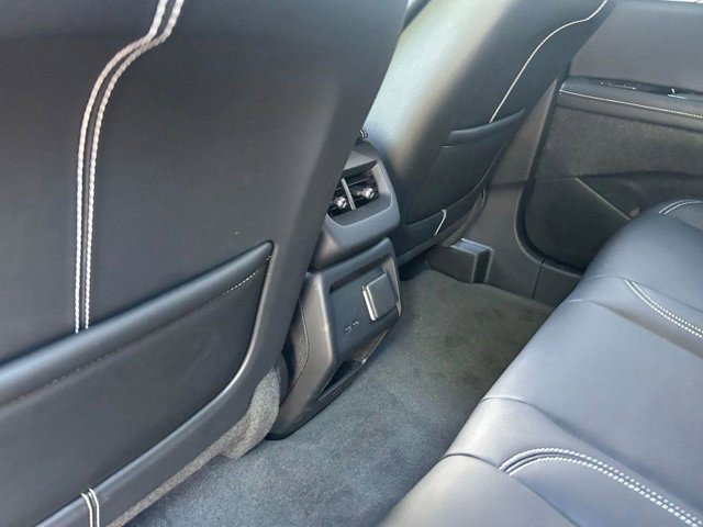 Certified 2025 Cadillac Optiq Sport 1 image 9