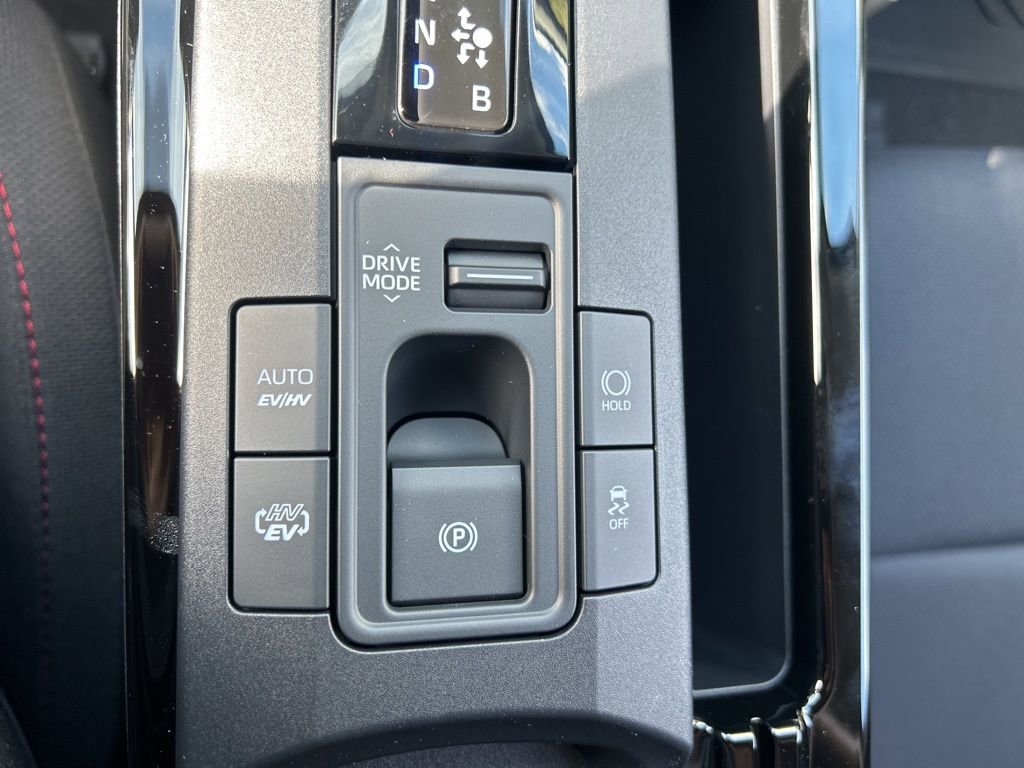 New 2026 Toyota Prius Plug-In Hybrid image 7