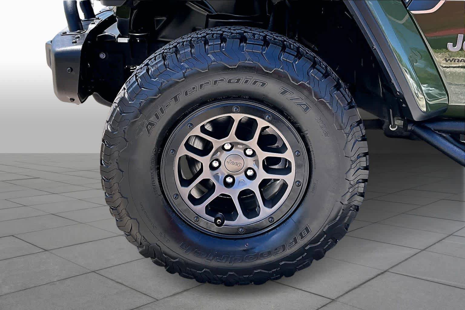 Used 2023 Jeep Wrangler Unlimited Rubicon 392 AWD/4WD image 17