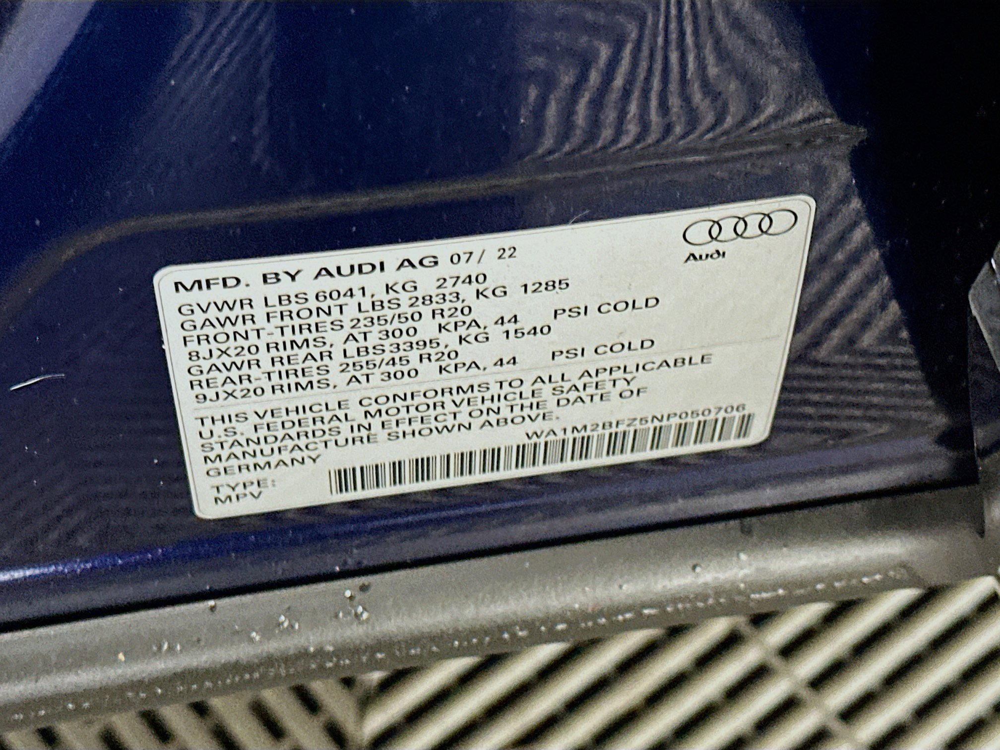 Used 2022 Audi Q4 e-tron Prestige image 12