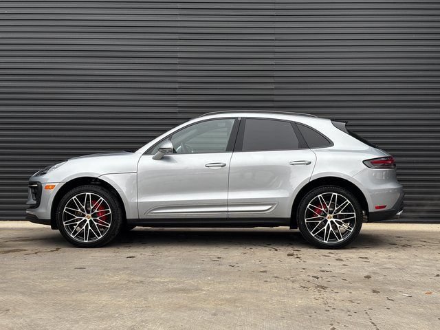 Certified 2026 Porsche Macan S AWD/4WD image 2