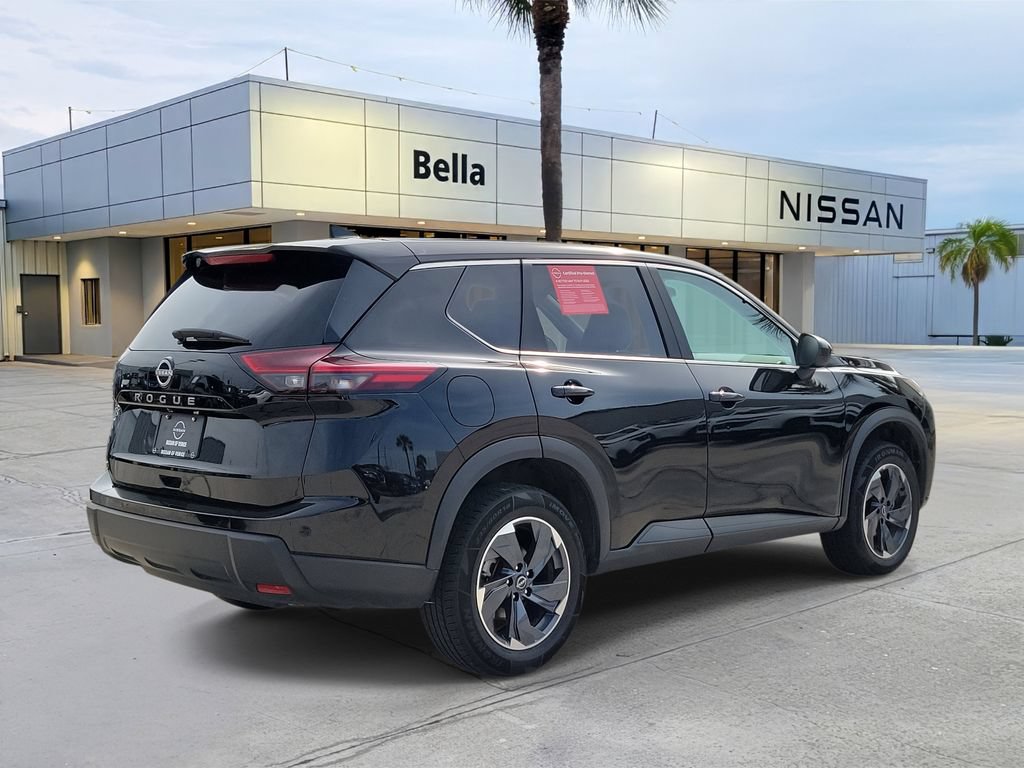 Certified 2025 Nissan Rogue SV FWD image 8