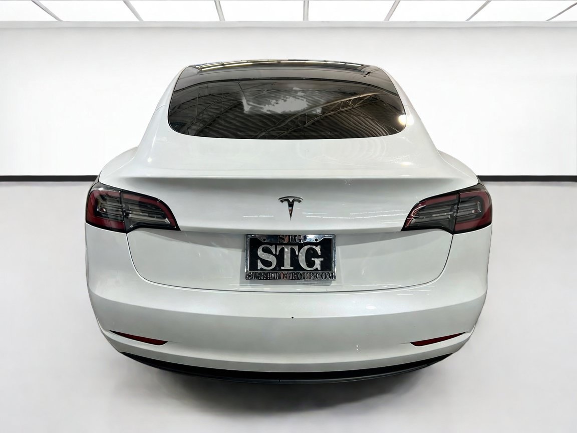 Used 2023 Tesla Model 3 Standard Range RWD image 5