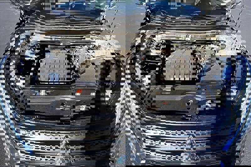 Used 2024 Mitsubishi Eclipse Cross SE image 10