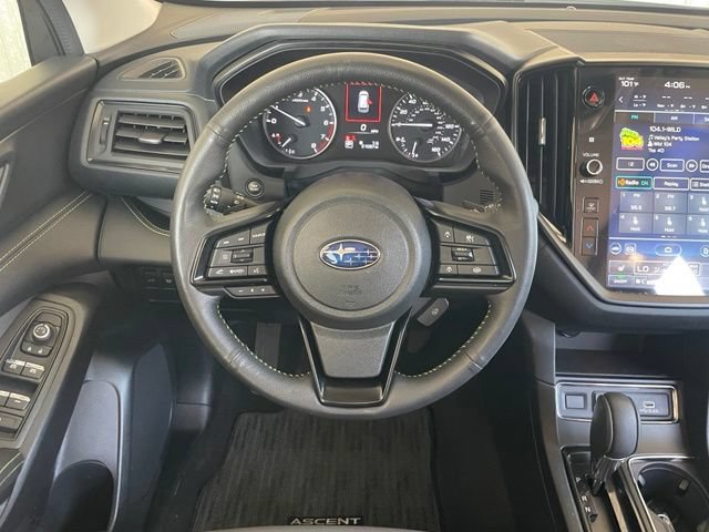 Used 2025 Subaru Ascent Onyx Edition AWD/4WD image 16