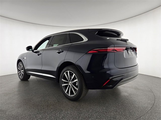 New 2026 Jaguar F-PACE R-Dynamic S image 6