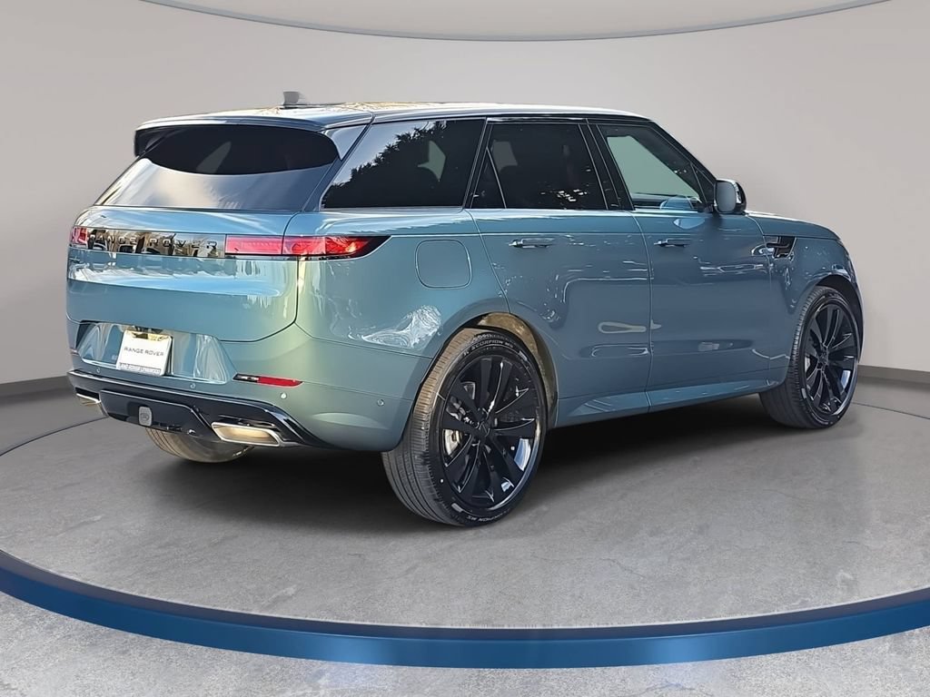 New 2026 Land Rover Range Rover Sport Dynamic SE AWD/4WD image 5