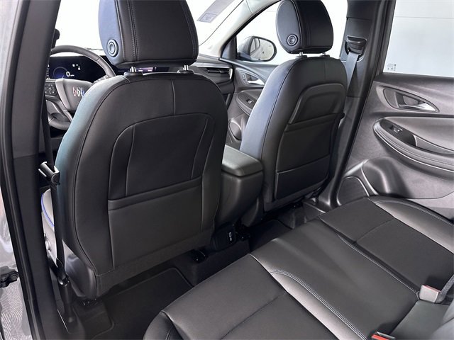 Used 2025 Buick Encore GX Sport Touring w/ Advanced Technology Package image 22