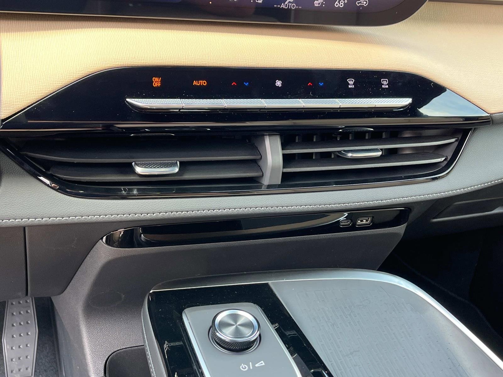 New 2026 Buick Enclave Preferred w/ Power Package image 30