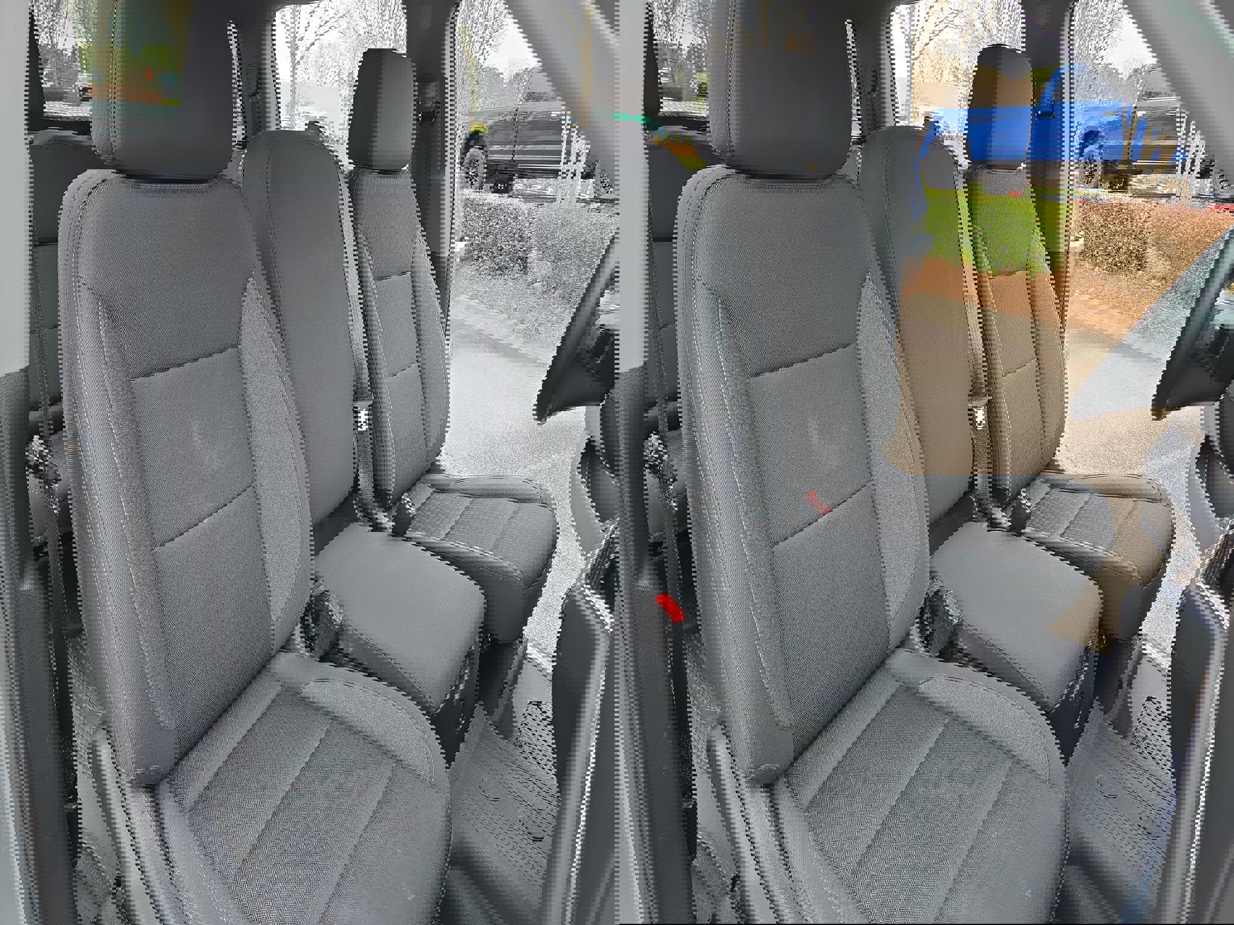 Used 2024 GMC Sierra 1500 Elevation image 10